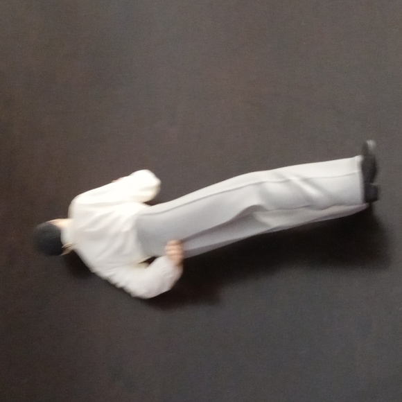HALLMARK RHETT BUTLER GONE WITH THE WIND ORNAMENT - Picture 7 of 10